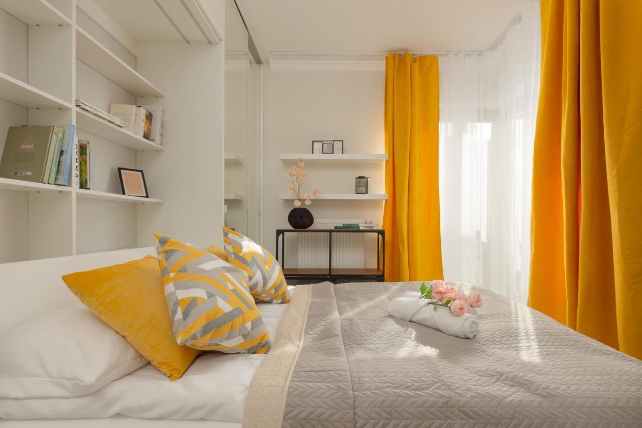 Lakeview Apartment Kapelanow Armii Krajowej By Noclegi Renters Warsawa Bagian luar foto