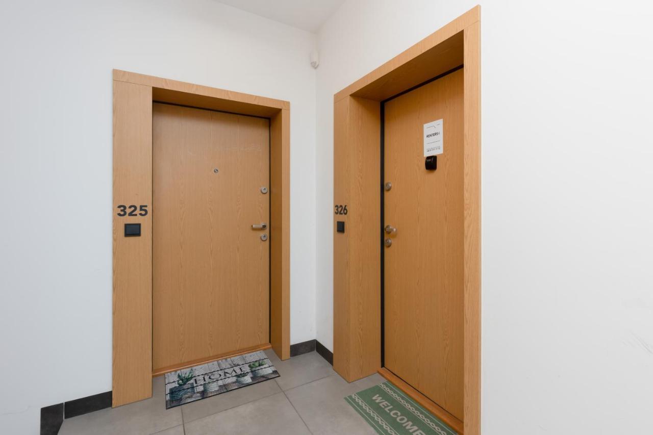 Lakeview Apartment Kapelanow Armii Krajowej By Noclegi Renters Warsawa Bagian luar foto